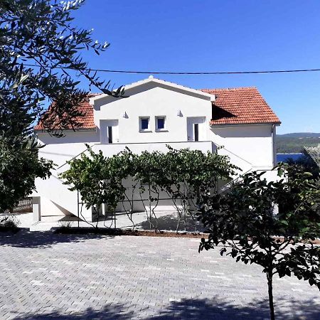 Apartmani Grumf Gornji Karin Kültér fotó